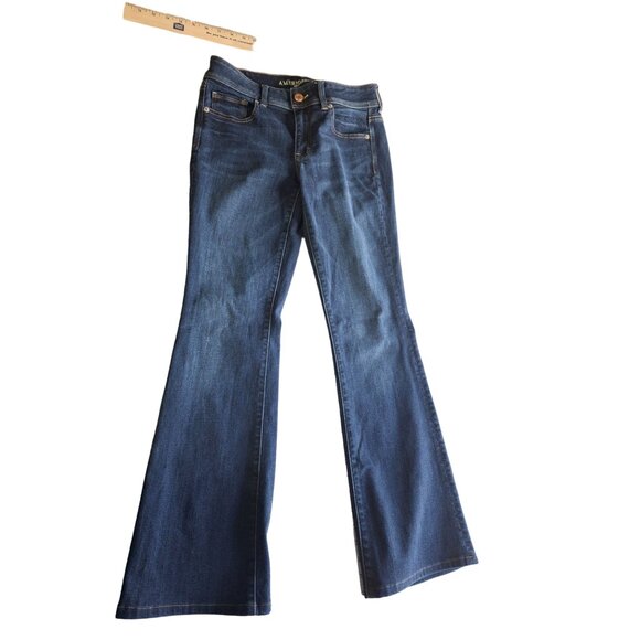 American Eagle Jeans Women 6 Denim Blue Stretch Flare Y2K Festival BOHO Classic - Picture 1 of 9